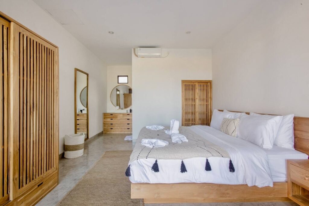Bedroom with wardrobe and dressing area, Casa Di Seseh