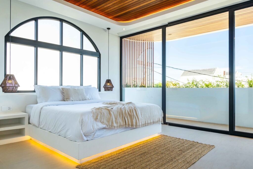 Bedroom with garden views and pendant lighting, Villa Uno