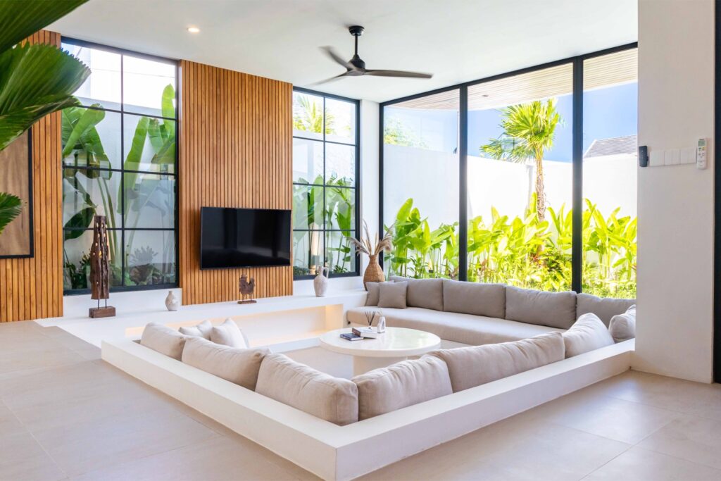 Sunken lounge living area, Casa di Cemagi Villa Uno