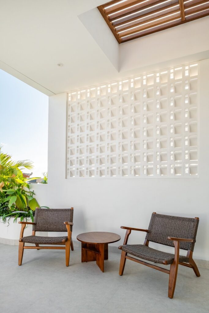 Shaded terrace seating at Villa Tre