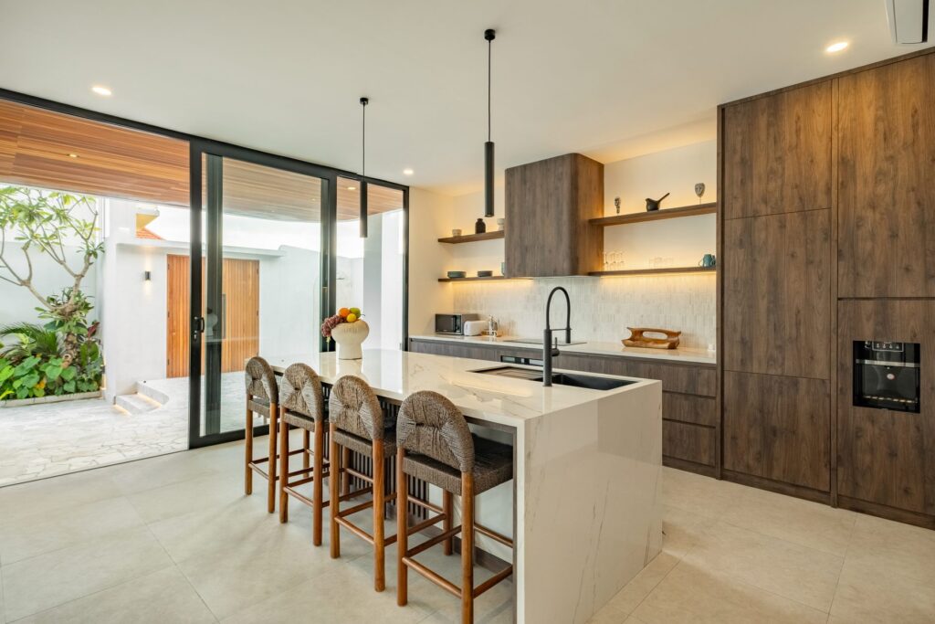 Kitchen breakfast bar seating at Villa Quattro