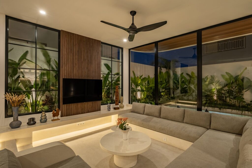 Sunken lounge in the evening, Casa Di Cemagi